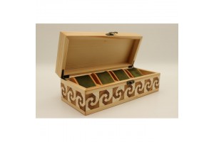 Mintás fa óratartó doboz 4 karórához, puha belső