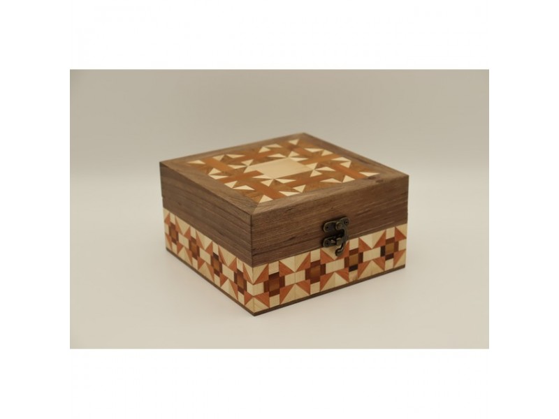 Mintás fa óratartó doboz 2 órához