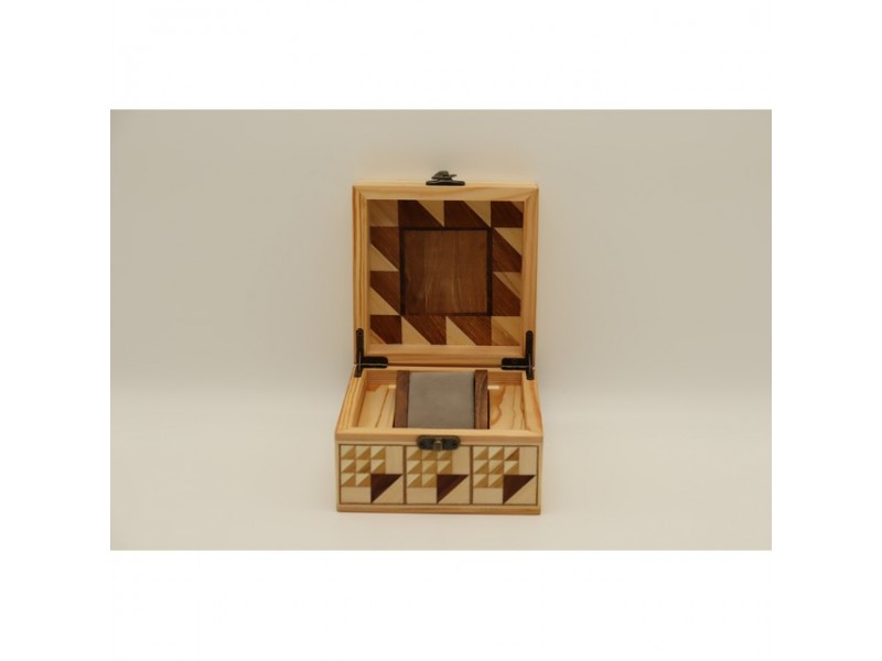 Mintás fa óratartó doboz – 1 karóra