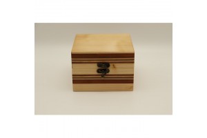 Mintás fa óratartó doboz 1 karórához