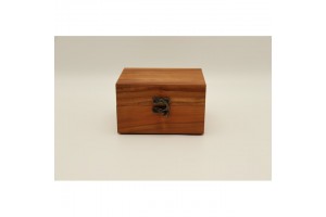 Mintás fa óratartó doboz 2 karórához