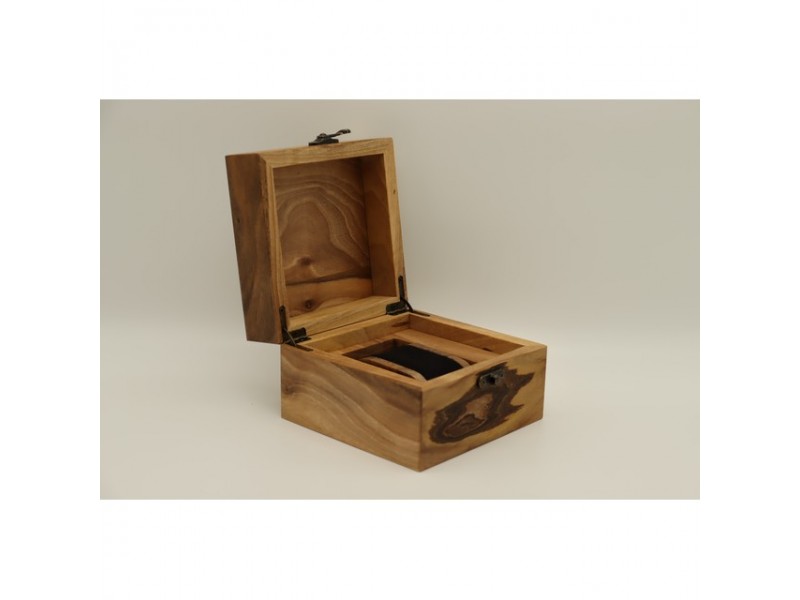 Mintás fa óratartó doboz 1 karórához, puha belső