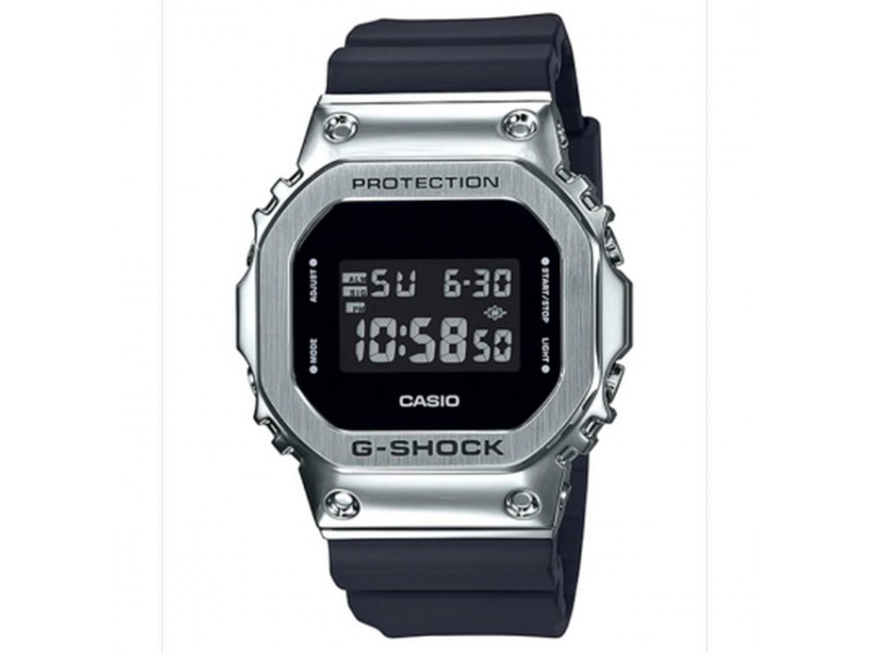 Casio GM-5600-1ER G-Shock férfi karóra, fekete