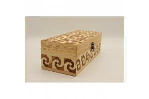 Mintás fa óratartó doboz 4 karórához, puha belső