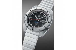 Seiko SRPL05K1 férfi karóra – 5 Sports, nemesacél