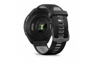 Garmin Forerunner 965 – fekete-szürke