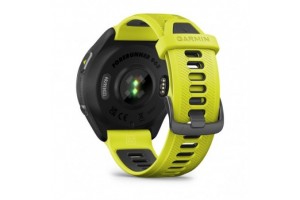 Garmin Forerunner 965 sárga-fekete multisport óra