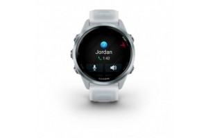 Garmin Forerunner 570 okosóra 42mm