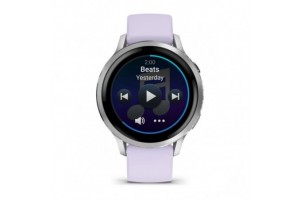 Garmin Venu 4 41 mm – ezüst tok, mályvaszínű szilikon szíj