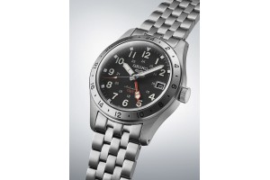 SEIKO SSK023K1 férfi karóra - 39,4 mm, nemesacél, GMT
