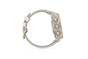 Garmin fēnix 8 43mm Sapphire titán, homokkő és szürke szíjak