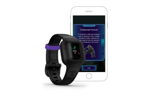 Garmin vívofit jr. 3 – Fekete Párduc állítható szíj