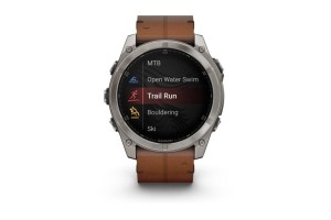 Garmin fēnix 8 51mm Sapphire titán, bőr és szilikon szíj