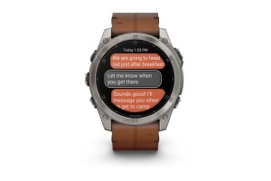 Garmin fēnix 8 51mm Sapphire titán, bőr és szilikon szíj