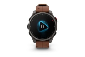 Garmin fenix 8 Pro 47mm — karbonszürke DLC titán barna bőrszíj