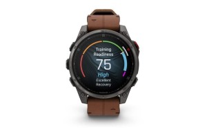 Garmin fenix 8 Pro 47mm — karbonszürke DLC titán barna bőrszíj
