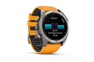 Garmin fēnix 8 51mm Sapphire — narancs/grafit szilikon szíj