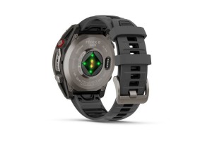 Garmin fēnix 8 Pro 47mm AMOLED Zafír Titán szilikon szíj