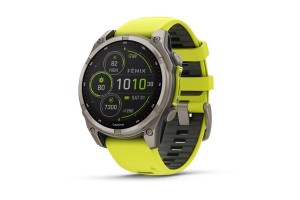 Garmin fēnix 8 Solar 47mm Sapphire — titán, neonsárga szíj