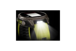 Garmin fēnix 8 Solar 47mm Sapphire — titán, neonsárga szíj