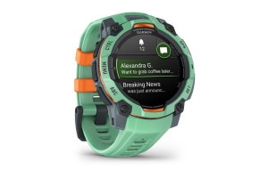 Garmin Instinct 3 AMOLED 45 mm Tropic - termékfotó