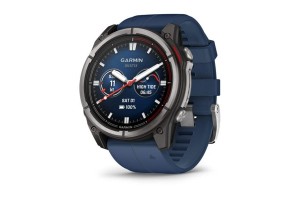 Garmin quatix 8 – titán tok, captain blue szilikon szíj