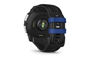 Garmin Instinct 3 Solar 50 mm homokkő – fekete/kék szíj