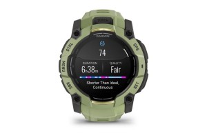 Garmin Instinct 3 – 50 mm, páfrányzöld, szilikon szíj
