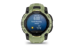 Garmin Instinct 3 – 50 mm, páfrányzöld, szilikon szíj