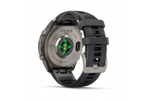 Garmin fēnix 9 Pro inReach 47mm titán, szürke szilikon szíj