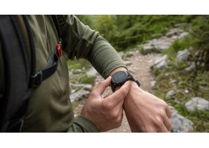 Túraóra GPS-szel: navigáció, barométer, iránytű
