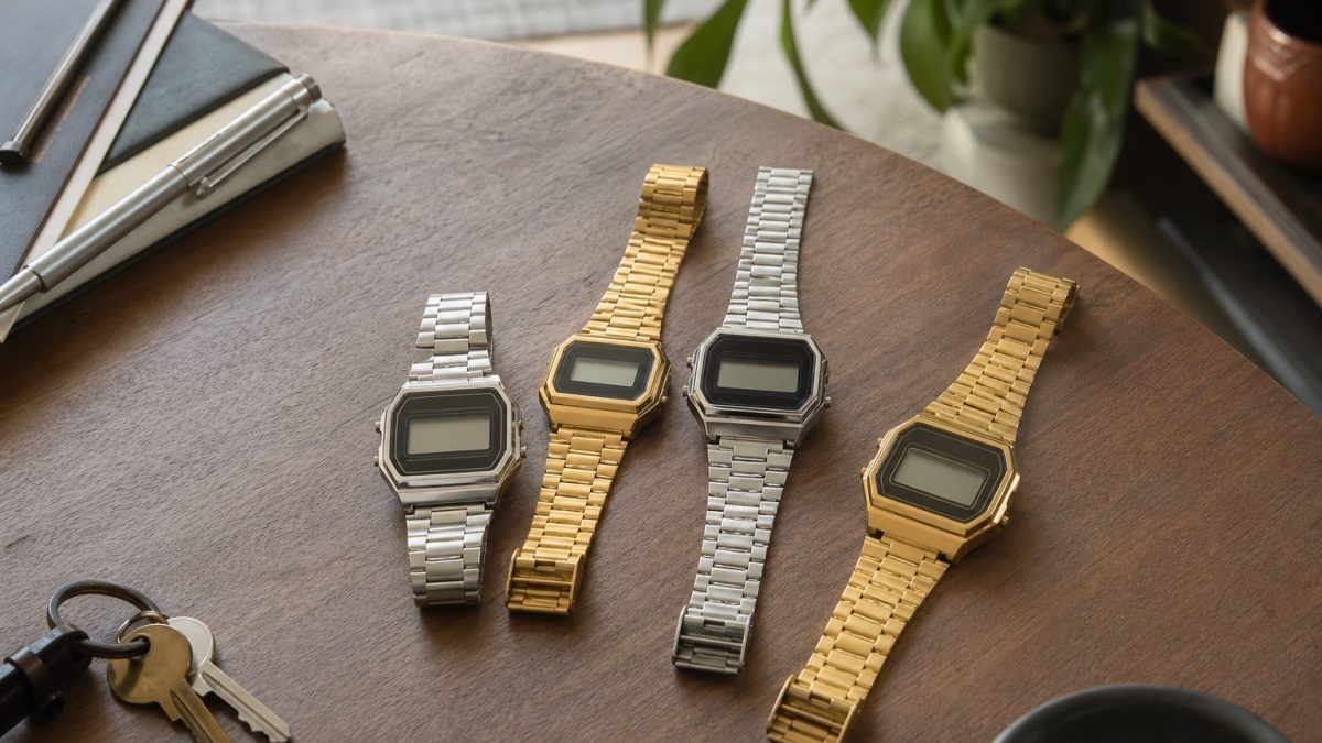 Casio Vintage arany és ezüst: a retro digitális órák