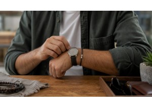 Karóra és ékszer kombinálása: így viseld együtt